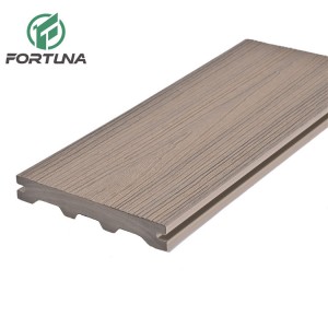 Decking WPC composito in plastica di legno