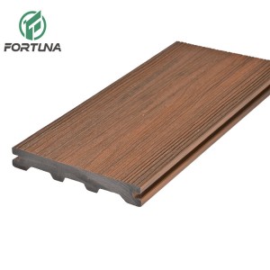 Cubierta de WPC compuesta de madera y plástico